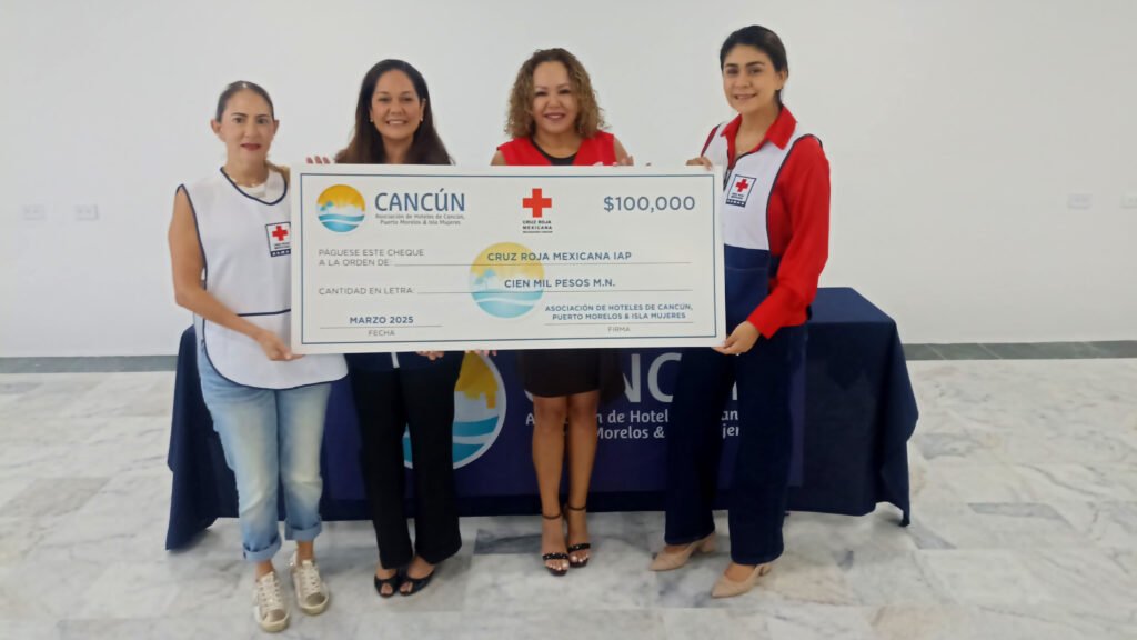 Asociación de Hoteles de Cancún, Puerto Morelos e Isla Mujeres entrega donativo a la Cruz Roja Mexicana Delegación Cancún